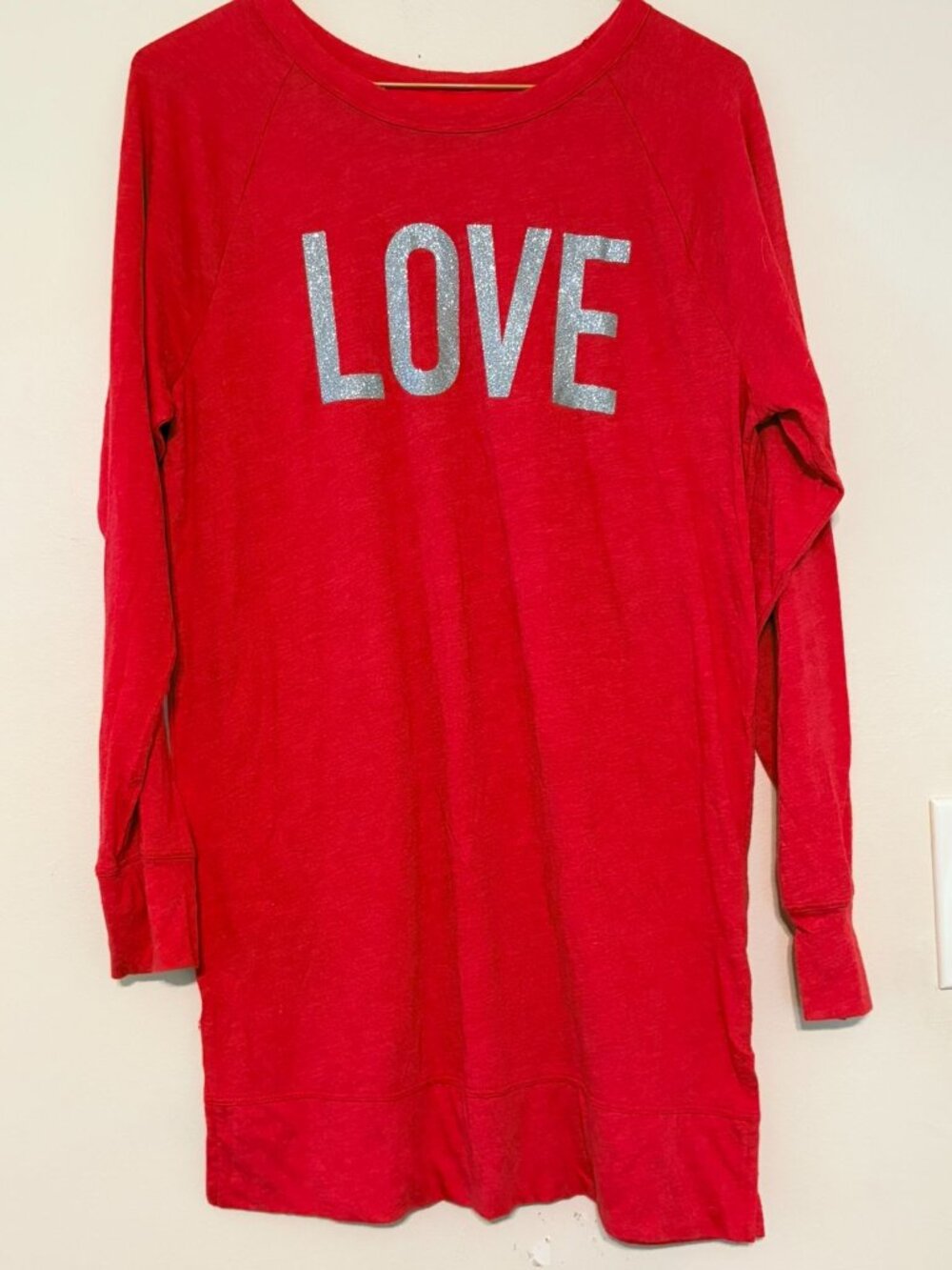 Victoria's Secret Red 'Love' Print Long Sleeve Nightgown Size XS